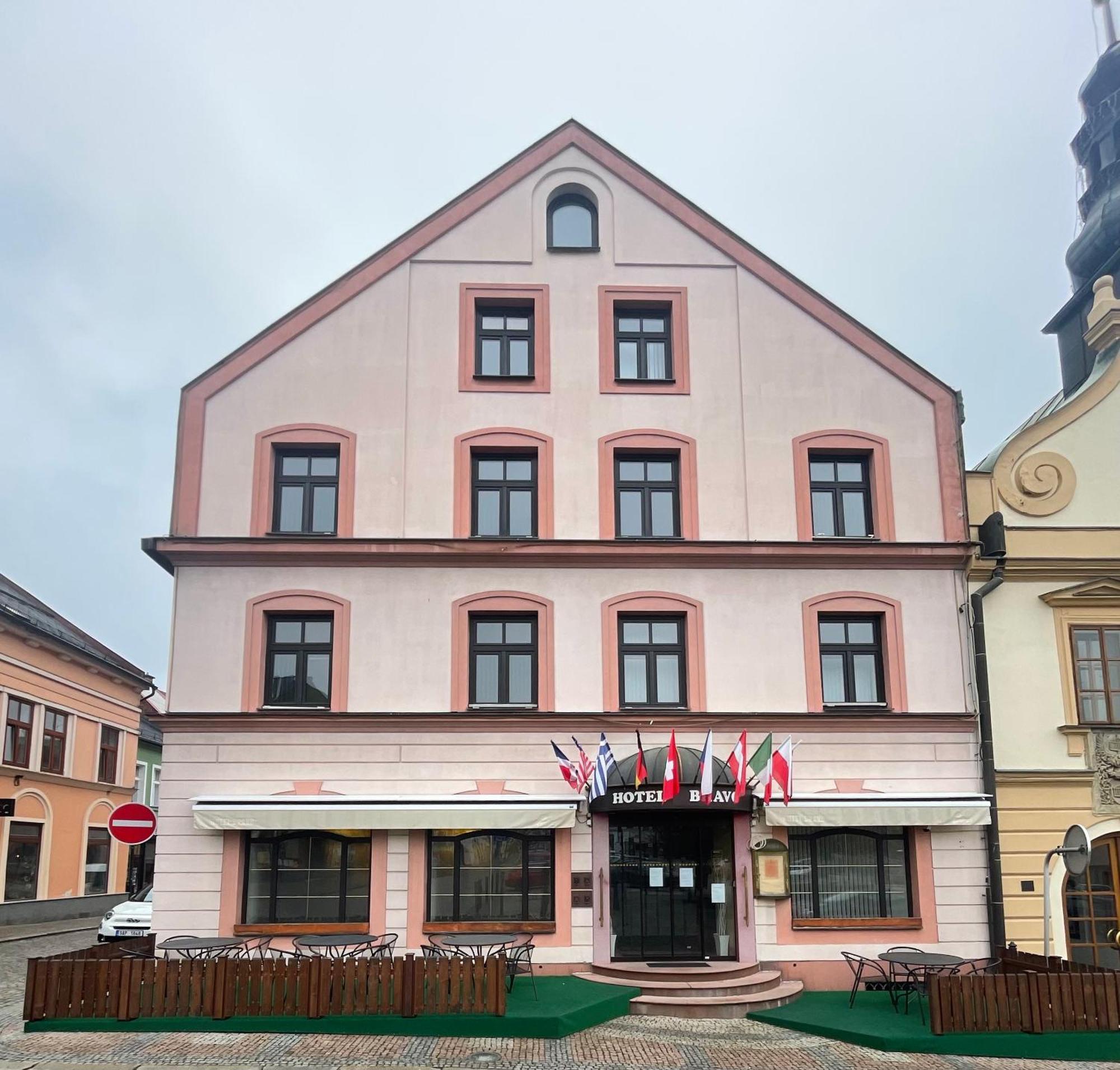 Hotel Bravo Ceska Trebova Εξωτερικό φωτογραφία